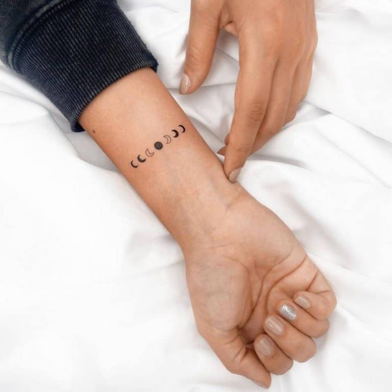 Ideas De Tatuajes Minimalistas Junto A Su Significado