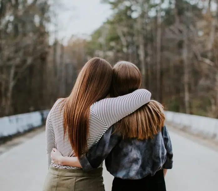 8 mitos falsos sobre la amistad que debería conocer