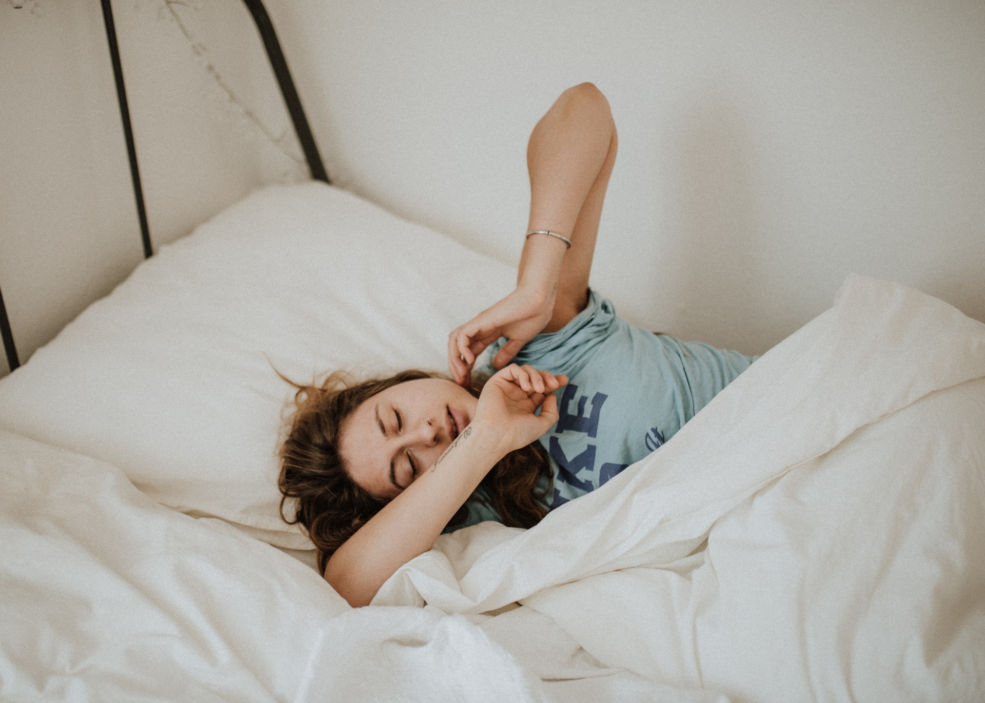 Hábitos para tener un excelente día: Despierta temprano