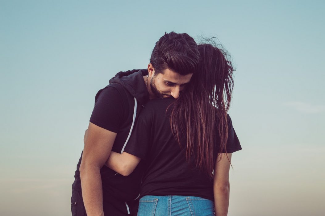 Cómo diferenciar entre amor y codependencia