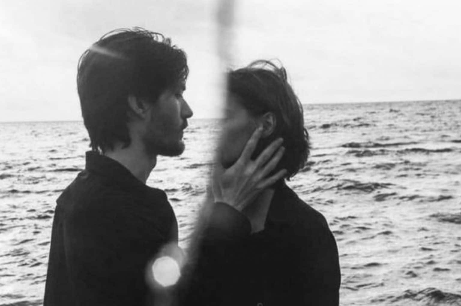 Señales de que un hombre solo finge que te quiere Señales de que un hombre solo finge que te quiere