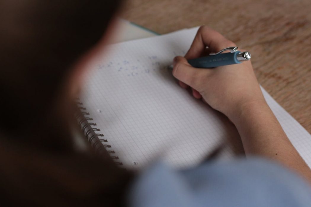 Así escribe alguien que tiene un trauma sin resolver